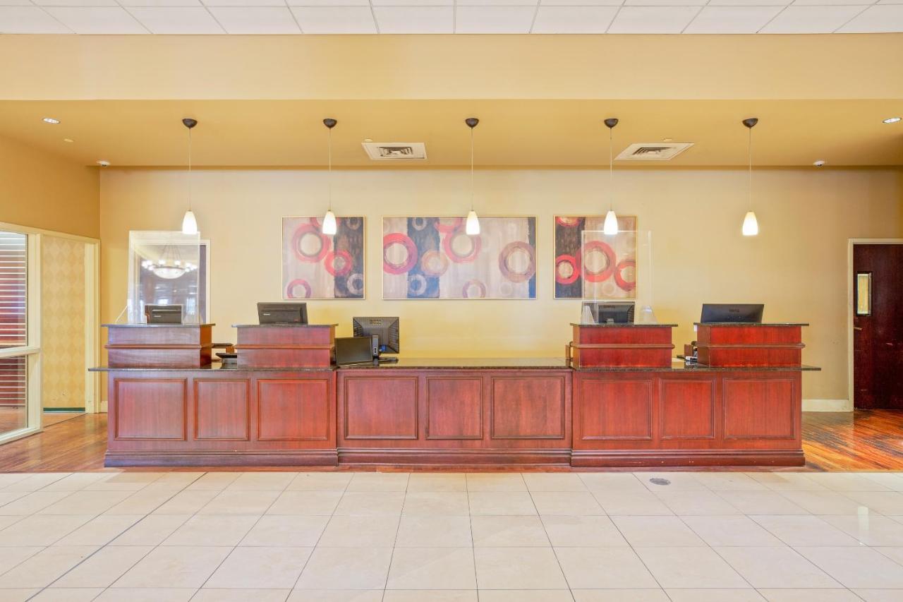 Oyo Hotel St Louis Downtown City Center Mo Сейнт Луис Екстериор снимка