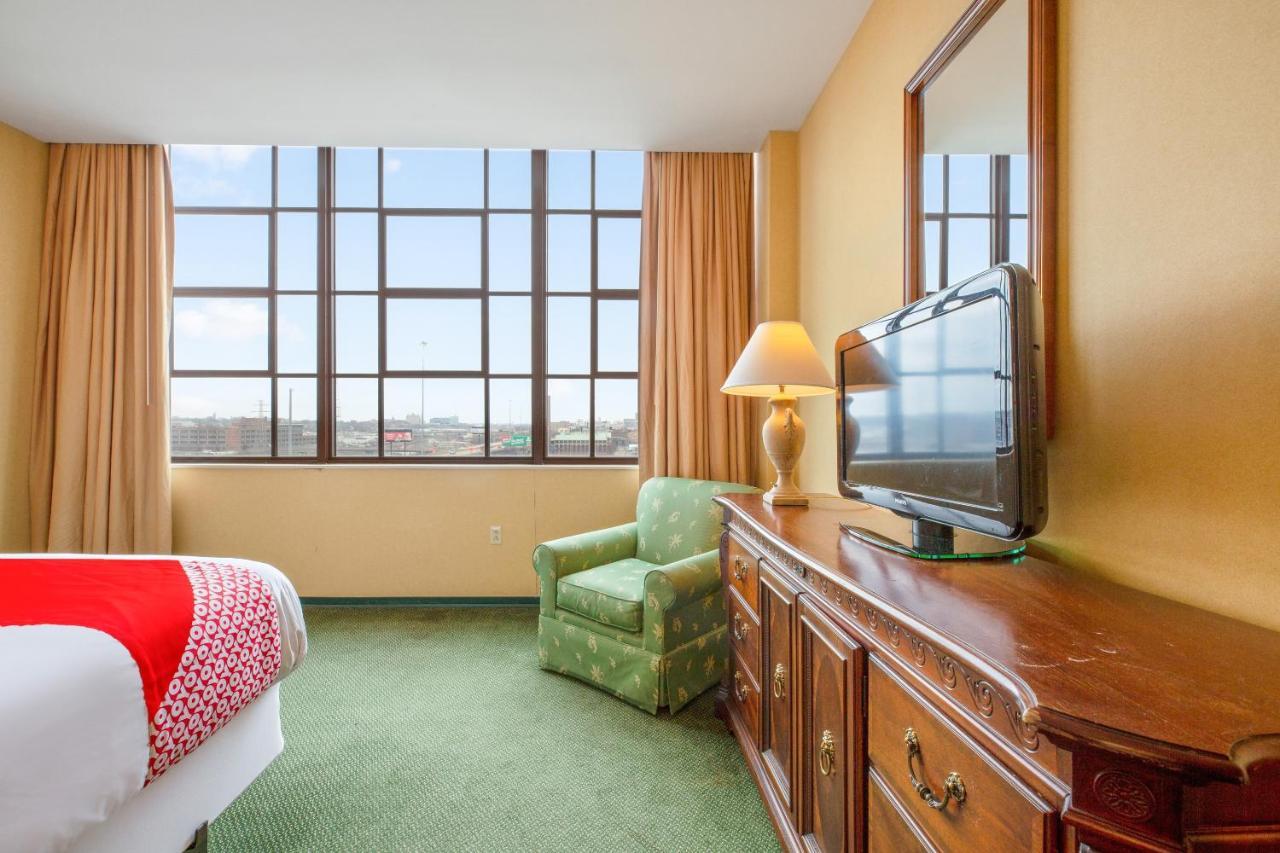 Oyo Hotel St Louis Downtown City Center Mo Сейнт Луис Екстериор снимка